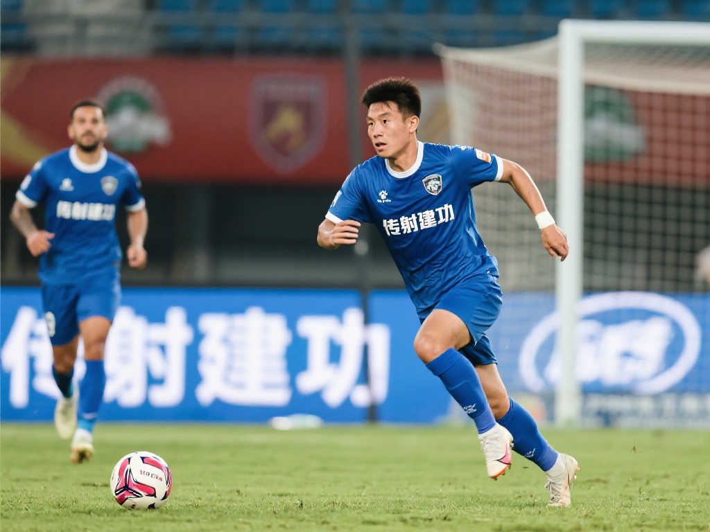 的轉會費及 的轉會費及